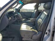 ✅ 2004 Toyota Sequoia SR5 • VIN: 5TDZT34A24S227812 • Лот: 89933115. Опубликован ранее на Copart с пробегом 141 391 миль. Бесплатный доступ к архиву аукционных продаж из США и подробный отчёт об истории автомобиля на DreamBid. Изображение 7.