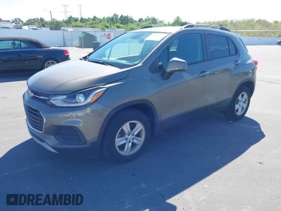 2021 Chevrolet Trax LT with VIN KL7CJLSBXMB310917, listed as a IAAI auction lot 43442049 with Not provided miles and . Bid and sale history available at DreamBid. Image 17.