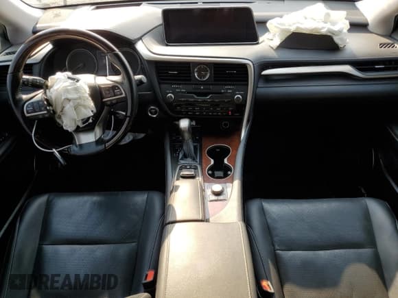 ✅ 2018 Lexus RX 450hL Premium • VIN: JTJDGKCAXJ2002175 • Lot: 68713075. Wystawiony na Copart z przebiegiem 101 987 mil. Bezpłatny archiwum sprzedaży aukcyjnych z USA i szczegółowy raport historii pojazdu na DreamBid. Zdjęcie 8.