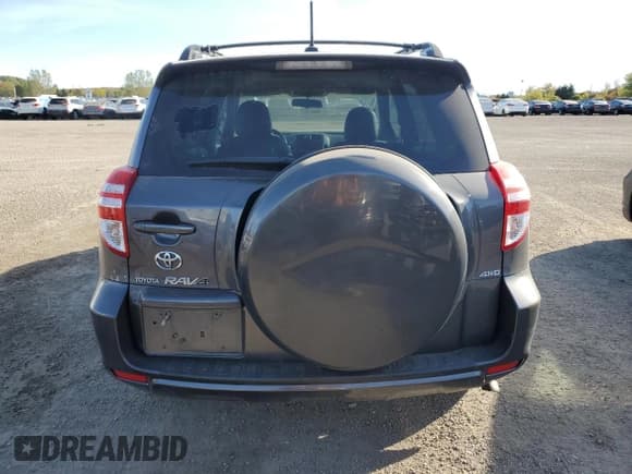 ✅ 2010 Toyota RAV4 Sport • VIN: 2T3RK4DV0AW020955 • Lot: 80583175. Listed on Copart with 204,626 mi. Free auction sales archive from the USA and detailed vehicle history report at DreamBid. Image 6.