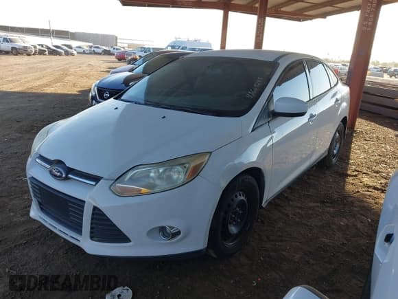 ✅ 2012 Ford Focus SE • VIN: 1FAHP3F28CL314058 • Lot: 43669288. Wystawiony na IAAI z przebiegiem 125 448 mil. Bezpłatny archiwum sprzedaży aukcyjnych z USA i szczegółowy raport historii pojazdu na DreamBid. Zdjęcie 2.