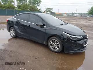 ✅ 2017 Chevrolet Cruze LT • VIN: 1G1BE5SM8H7263680 • Lot: 42426759. Listed on IAAI with 114,958 mi. Free auction sales archive from the USA and detailed vehicle history report at DreamBid. Image 1.