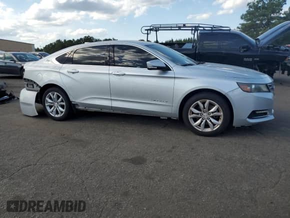 2020 Chevrolet Impala LT z VIN 1G11Z5S35LU102317, wystawiony jako Copart lot #81313335 z przebiegiem 103 451 mil mil oraz Szkoda całkowita • Salvage title. Historia ofert i sprzedaży dostępna na DreamBid. Obrazek 4.