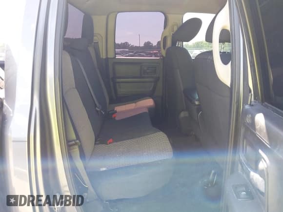 ✅ 2012 Ram 1500 Express • VIN: 1C6RD6FT8CS280508 • Lot: 43223342. Listed on IAAI with 192,538 mi. Free auction sales archive from the USA and detailed vehicle history report at DreamBid. Image 8.