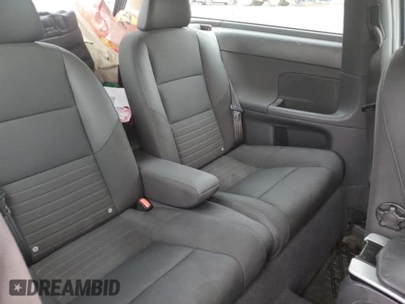 ✅ 2013 Volvo C30 T5 • VIN: YV1672MK1D2310093 • Лот: 92686365. Опубликован ранее на Copart с пробегом 195 400 миль. Бесплатный доступ к архиву аукционных продаж из США и подробный отчёт об истории автомобиля на DreamBid. Изображение 10.