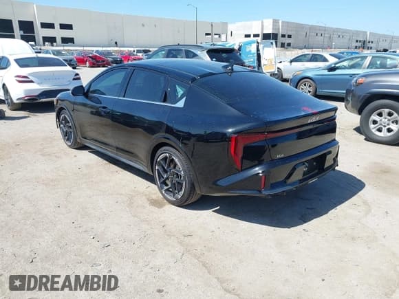 ✅ 2025 Kia K4 GT-Line • VIN: 3KPFW4DE0SE051465 • Lot: 42821498. Listed on IAAI with 1,263 mi. Free auction sales archive from the USA and detailed vehicle history report at DreamBid. Image 3.