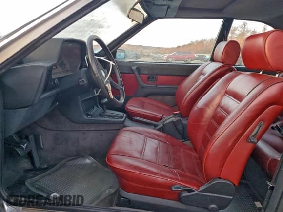 ✅ 1983 BMW 6 Series • VIN: WBAEB8405D6996159 • Lot: 94715675. Listed on Copart with 169,849 mi. Free auction sales archive from the USA and detailed vehicle history report at DreamBid. Image 7.