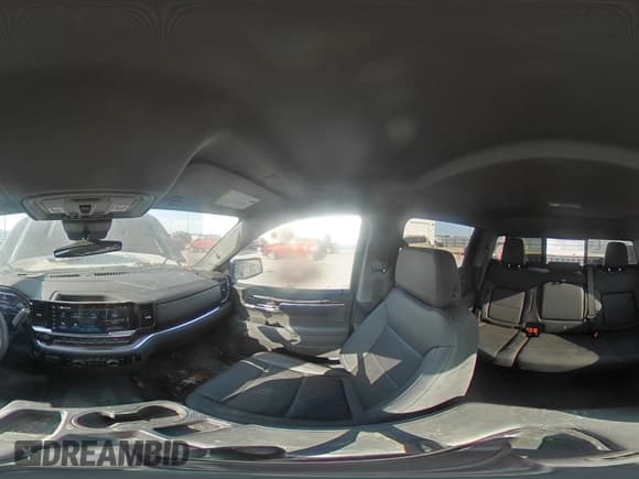 ✅ 2025 Chevrolet Silverado 1500 • VIN: 3GCUKDE86SG208013 • Лот: 59910005. Опубликован ранее на Copart с пробегом 7 423 миль. Бесплатный доступ к архиву аукционных продаж из США и подробный отчёт об истории автомобиля на DreamBid. Изображение 14.