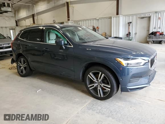 ✅ 2018 Volvo XC60 Momentum • VIN: YV4102RK4J1070470 • Лот: 82450445. Опубликован ранее на Copart с пробегом 154 113 миль. Бесплатный доступ к архиву аукционных продаж из США и подробный отчёт об истории автомобиля на DreamBid. Изображение 4.