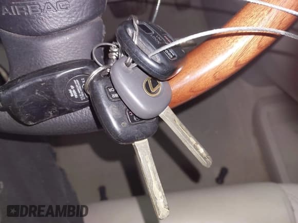 ✅ 2009 Lexus RX 350 • VIN: 2T2HK31U79C106704 • Лот: 43485646. Опубликован ранее на IAAI с пробегом 155 277 миль. Бесплатный доступ к архиву аукционных продаж из США и подробный отчёт об истории автомобиля на DreamBid. Изображение 11.