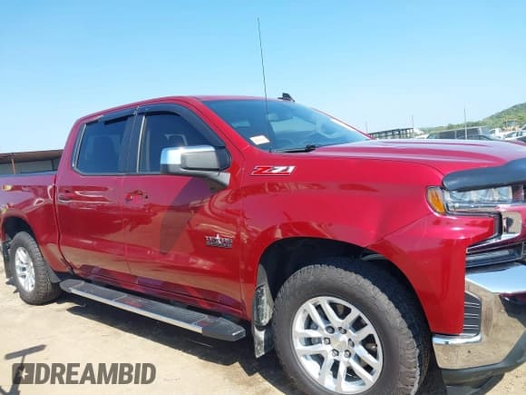 ✅ 2019 Chevrolet Silverado 1500 LT • VIN: 1GCUYDED0KZ156731 • Lot: 43013452. Wystawiony na IAAI z przebiegiem 61 357 mil. Bezpłatny archiwum sprzedaży aukcyjnych z USA i szczegółowy raport historii pojazdu na DreamBid. Zdjęcie 13.