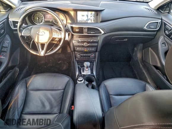 ✅ 2018 Infiniti QX30 Luxe • VIN: SJKCH5CRXJA041760 • Lot: 95331845. Listed on Copart with 107,111 mi. Free auction sales archive from the USA and detailed vehicle history report at DreamBid. Image 8.