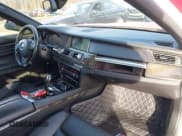 ✅ 2014 BMW 7 Series 750i xDrive • VIN: WBAYB6C55ED224496 • Lot: 41471012. Wystawiony na IAAI z przebiegiem 131 851 mil. Bezpłatny archiwum sprzedaży aukcyjnych z USA i szczegółowy raport historii pojazdu na DreamBid. Zdjęcie 5.