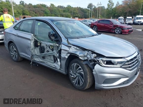 ✅ 2020 Volkswagen Jetta SEL • VIN: 3VWEB7BU7LM038672 • Лот: 43319839. Опубликован ранее на IAAI с пробегом 44 694 миль. Бесплатный доступ к архиву аукционных продаж из США и подробный отчёт об истории автомобиля на DreamBid. Изображение 6.