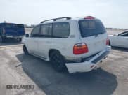 ✅ 2000 Toyota Land Cruiser • VIN: JT3HT05J1Y0092165 • Lot: 42067694. Wystawiony na IAAI z przebiegiem 351 568 mil. Bezpłatny archiwum sprzedaży aukcyjnych z USA i szczegółowy raport historii pojazdu na DreamBid. Zdjęcie 3.