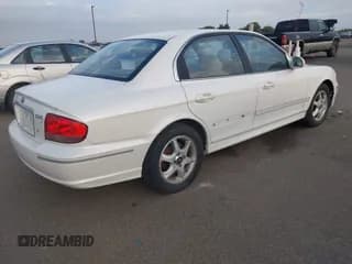 ✅ 2005 Hyundai Sonata GLS • VIN: KMHWF35H65A209538 • Лот: 43260803. Опубликован ранее на IAAI с пробегом 125 576 миль. Бесплатный доступ к архиву аукционных продаж из США и подробный отчёт об истории автомобиля на DreamBid. Изображение 4.