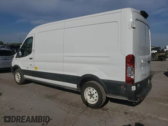 ✅ 2019 Ford Transit • VIN: 1FTYE2CM6KKB67694 • Lot: 84608865. Listed on Copart with 125,609 mi. Free auction sales archive from the USA and detailed vehicle history report at DreamBid. Image 2.