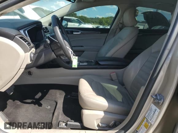 ✅ 2018 Ford Fusion SE • VIN: 3FA6P0PU4JR142700 • Лот: 71060805. Опубликован ранее на Copart с пробегом 68 014 миль. Бесплатный доступ к архиву аукционных продаж из США и подробный отчёт об истории автомобиля на DreamBid. Изображение 7.