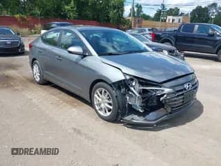 2019 Hyundai Elantra Limited z VIN KMHD84LF6KU738085, wystawiony jako IAAI lot #43056135 z przebiegiem 119 656 mil mil oraz . Historia ofert i sprzedaży dostępna na DreamBid. Obrazek 1.