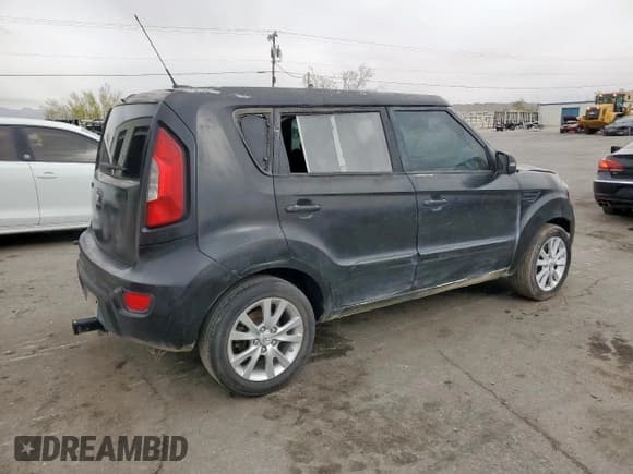 ✅ 2013 Kia Soul + • VIN: KNDJT2A60D7567901 • Лот: 93355365. Опубликован ранее на Copart с пробегом 116 873 миль. Бесплатный доступ к архиву аукционных продаж из США и подробный отчёт об истории автомобиля на DreamBid. Изображение 3.