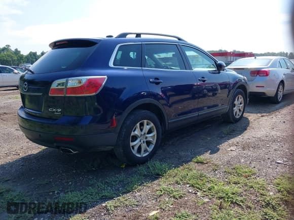 ✅ 2011 Mazda CX-9 Touring • VIN: JM3TB3CV2B0321659 • Lot: 42692839. Wystawiony na IAAI z przebiegiem 154 376 mil. Bezpłatny archiwum sprzedaży aukcyjnych z USA i szczegółowy raport historii pojazdu na DreamBid. Zdjęcie 4.