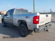 ✅ 2008 Chevrolet Silverado 2500HD Work Truck • VIN: 1GCHK29K28E120507 • Лот: 43739119. Опубликован ранее на IAAI с пробегом 244 639 миль. Бесплатный доступ к архиву аукционных продаж из США и подробный отчёт об истории автомобиля на DreamBid. Изображение 3.