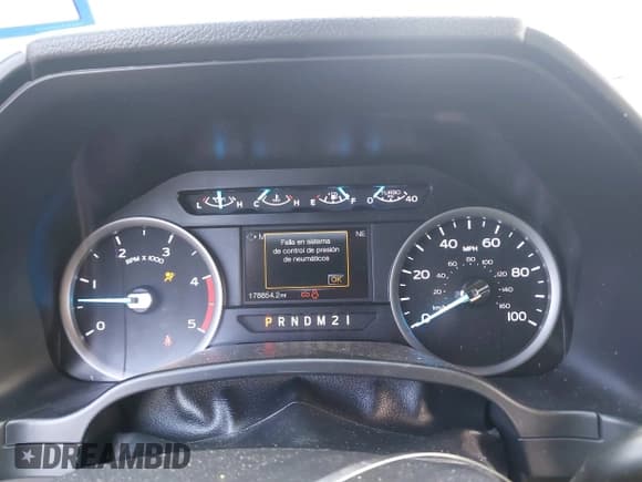 ✅ 2019 Ford F-250 XL • VIN: 1FT7W2BT7KEE03043 • Лот: 43128632. Опубликован ранее на IAAI с пробегом 178 854 миль. Бесплатный доступ к архиву аукционных продаж из США и подробный отчёт об истории автомобиля на DreamBid. Изображение 7.