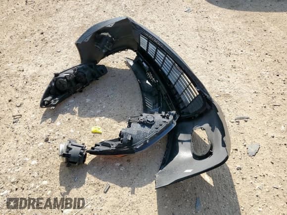 ✅ 2015 Kia Forte SX • VIN: KNAFZ5A37F5282846 • Lot: 69819885. Listed on Copart with 80,126 mi. Free auction sales archive from the USA and detailed vehicle history report at DreamBid. Image 12.