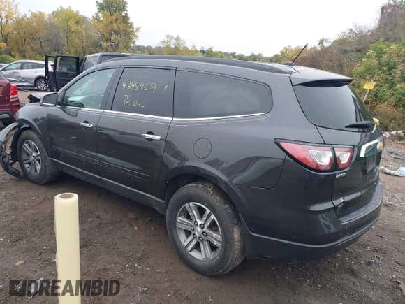 ✅ 2015 Chevrolet Traverse LT • VIN: 1GNKVHKD7FJ389402 • Lot: 43459239. Wystawiony na IAAI z przebiegiem 181 497 mil. Bezpłatny archiwum sprzedaży aukcyjnych z USA i szczegółowy raport historii pojazdu na DreamBid. Zdjęcie 3.