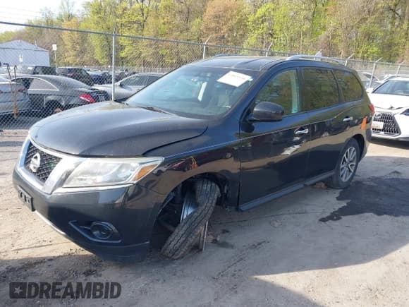 ✅ 2015 Nissan Pathfinder SV • VIN: 5N1AR2MM9FC695049 • Lot: 42063558. Listed on IAAI with 100,453 mi. Free auction sales archive from the USA and detailed vehicle history report at DreamBid. Image 18.