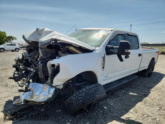 ✅ 2020 Ford F-350 XL • VIN: 1FT8W3BN0LED50683 • Lot: 64806485. Listed on Copart with 77,995 mi. Free auction sales archive from the USA and detailed vehicle history report at DreamBid. Image 1.