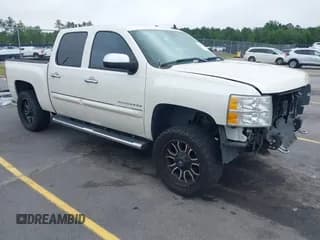 ✅ 2012 Chevrolet Silverado 1500 LTZ • VIN: 3GCPCTE09CG266732 • Lot: 42296450. Wystawiony na IAAI z przebiegiem 179 492 mil. Bezpłatny archiwum sprzedaży aukcyjnych z USA i szczegółowy raport historii pojazdu na DreamBid. Zdjęcie 1.