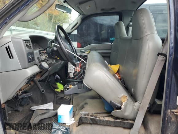 ✅ 2004 Ford F-250 XL • VIN: 1FTNF21L84EC53410 • Лот: 86488395. Опубликован ранее на Copart с пробегом Не указан. Бесплатный доступ к архиву аукционных продаж из США и подробный отчёт об истории автомобиля на DreamBid. Изображение 7.