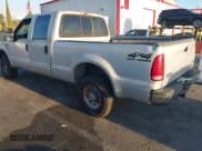 ✅ 2001 Ford F-250 XL • VIN: 1FTNW21SX1EB91673 • Lot: 43197624. Wystawiony na IAAI z przebiegiem 197 674 mil. Bezpłatny archiwum sprzedaży aukcyjnych z USA i szczegółowy raport historii pojazdu na DreamBid. Zdjęcie 3.