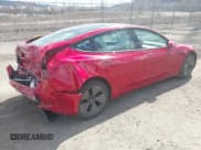 ✅ 2021 Tesla Model 3 Long Range • VIN: 5YJ3E1EB0MF902833 • Lot: 41854474. Wystawiony na IAAI z przebiegiem 41 982 mil. Bezpłatny archiwum sprzedaży aukcyjnych z USA i szczegółowy raport historii pojazdu na DreamBid. Zdjęcie 4.