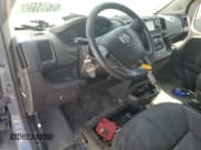 ✅ 2020 Ram ProMaster Cargo • VIN: 3C6URVJG1LE140058 • Lot: 70705115. Wystawiony na Copart z przebiegiem 137 095 mil. Bezpłatny archiwum sprzedaży aukcyjnych z USA i szczegółowy raport historii pojazdu na DreamBid. Zdjęcie 8.