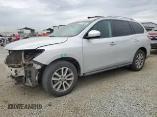 ✅ 2015 Nissan Pathfinder S • VIN: 5N1AR2MN7FC604966 • Lot: 92135205. Listed on Copart with 112,314 mi. Free auction sales archive from the USA and detailed vehicle history report at DreamBid. Image 1.