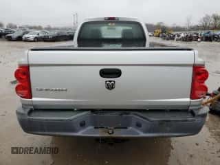 2006 Dodge Dakota ST z VIN 1D7HE22K96S532249, wystawiony jako Copart lot #81780264 z przebiegiem 98 869 mil mil oraz Szkoda całkowita • Salvage title. Historia ofert i sprzedaży dostępna na DreamBid. Obrazek 6.