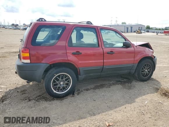 ✅ 2003 Ford Escape XLS Popular • VIN: 1FMYU92103KA03048 • Lot: 68683685. Listed on Copart with 100,475 mi. Free auction sales archive from the USA and detailed vehicle history report at DreamBid. Image 3.