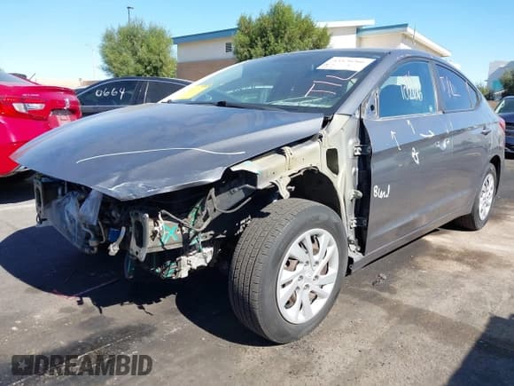 ✅ 2018 Hyundai Elantra SE • VIN: 5NPD74LF1JH299037 • Lot: 43570266. Listed on IAAI with 168,451 mi. Free auction sales archive from the USA and detailed vehicle history report at DreamBid. Image 2.