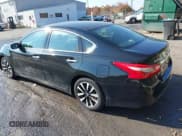 ✅ 2017 Nissan Altima SR • VIN: 1N4AL3AP6HC135833 • Lot: 43648242. Listed on IAAI with 183,478 mi. Free auction sales archive from the USA and detailed vehicle history report at DreamBid. Image 3.