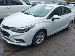 ✅ 2016 Chevrolet Cruze LT • VIN: 1G1BE5SM2G7304805 • Lot: 43591481. Listed on IAAI with 179,378 mi. Free auction sales archive from the USA and detailed vehicle history report at DreamBid. Image 2.