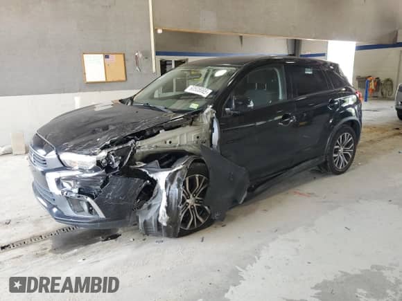 2017 Mitsubishi Outlander SE with VIN JA4AR3AWXHZ043728, listed as a Copart auction lot 60508665 with 77,130 mi miles and Salvage title. Bid and sale history available at DreamBid. Image 1.