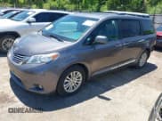 ✅ 2017 Toyota Sienna XLE Auto Access Seat • VIN: 5TDYZ3DC2HS771745 • Лот: 42314111. Опубликован ранее на IAAI с пробегом 81 236 миль. Бесплатный доступ к архиву аукционных продаж из США и подробный отчёт об истории автомобиля на DreamBid. Изображение 18.