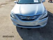 ✅ 2013 Hyundai Sonata SE • VIN: 5NPEC4AC5DH796881 • Лот: 43379039. Опубликован ранее на IAAI с пробегом 120 125 миль. Бесплатный доступ к архиву аукционных продаж из США и подробный отчёт об истории автомобиля на DreamBid. Изображение 6.