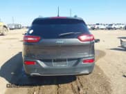 ✅ 2017 Jeep Cherokee Limited • VIN: 1C4PJLDB1HW516112 • Лот: 42703863. Опубликован ранее на IAAI с пробегом 176 072 миль. Бесплатный доступ к архиву аукционных продаж из США и подробный отчёт об истории автомобиля на DreamBid. Изображение 16.