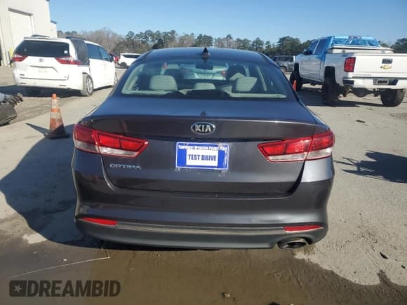 ✅ 2017 Kia Optima LX • VIN: 5XXGT4L38HG124210 • Lot: 45979105. Listed on Copart with 152,068 mi. Free auction sales archive from the USA and detailed vehicle history report at DreamBid. Image 6.