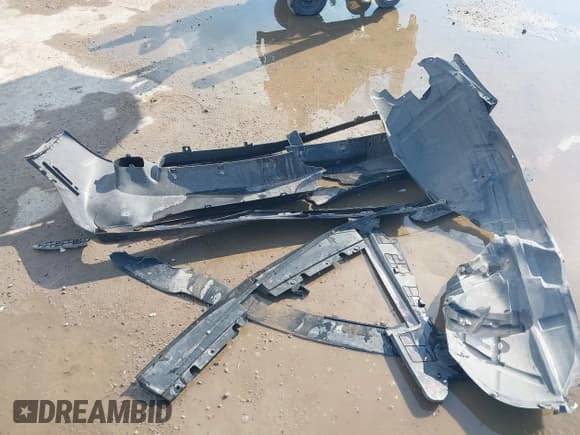 ✅ 2017 Dodge Challenger SXT • VIN: 2C3CDZAG0HH573025 • Lot: 43055584. Listed on IAAI with 80,219 mi. Free auction sales archive from the USA and detailed vehicle history report at DreamBid. Image 12.