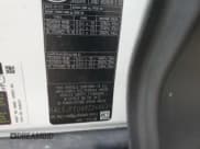 ✅ 2024 Land Rover Defender S • VIN: SALEJFFUXR2246631 • Lot: 44468045. Wystawiony na Copart z przebiegiem 25 295 mil. Bezpłatny archiwum sprzedaży aukcyjnych z USA i szczegółowy raport historii pojazdu na DreamBid. Zdjęcie 14.