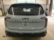 ✅ 2025 Kia Telluride SX X-Line • VIN: 5XYP5DGC2SG591453 • Lot: 55469695. Wystawiony na Copart z przebiegiem 4 027 mil. Bezpłatny archiwum sprzedaży aukcyjnych z USA i szczegółowy raport historii pojazdu na DreamBid. Zdjęcie 6.
